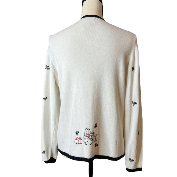 Ambra Holiday Sweater with Embroidered Women in Black and Red Size Large Petite - Picture 3 of 7